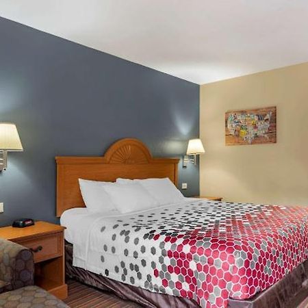 Econo Lodge แอร์ลังเกอร์ ภายนอก รูปภาพ