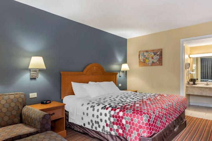 Econo Lodge แอร์ลังเกอร์ ภายนอก รูปภาพ